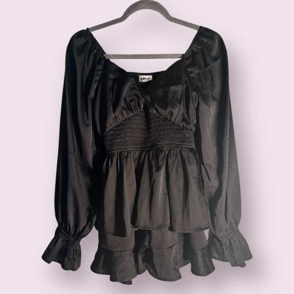 Le Lis black satin ruched long sleeved romper - Picture 3 of 7